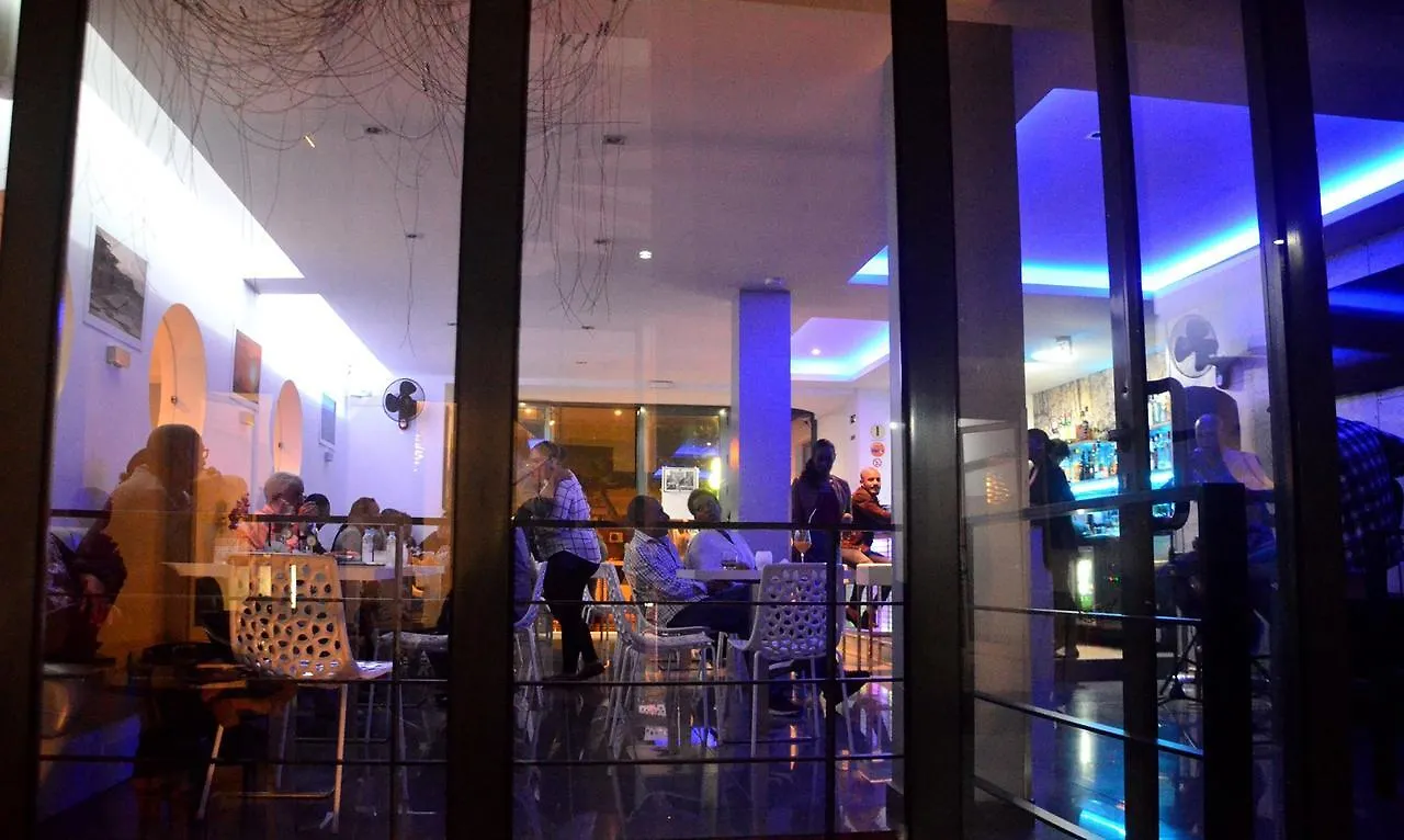 Prassa 3 Boutique Hotel Mindelo 4*,